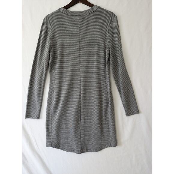 Lou & Grey Womens Size Medium Dress Long Sleeve‎ Gray Striped Rayon Blend Soft - Picture 3 of 7